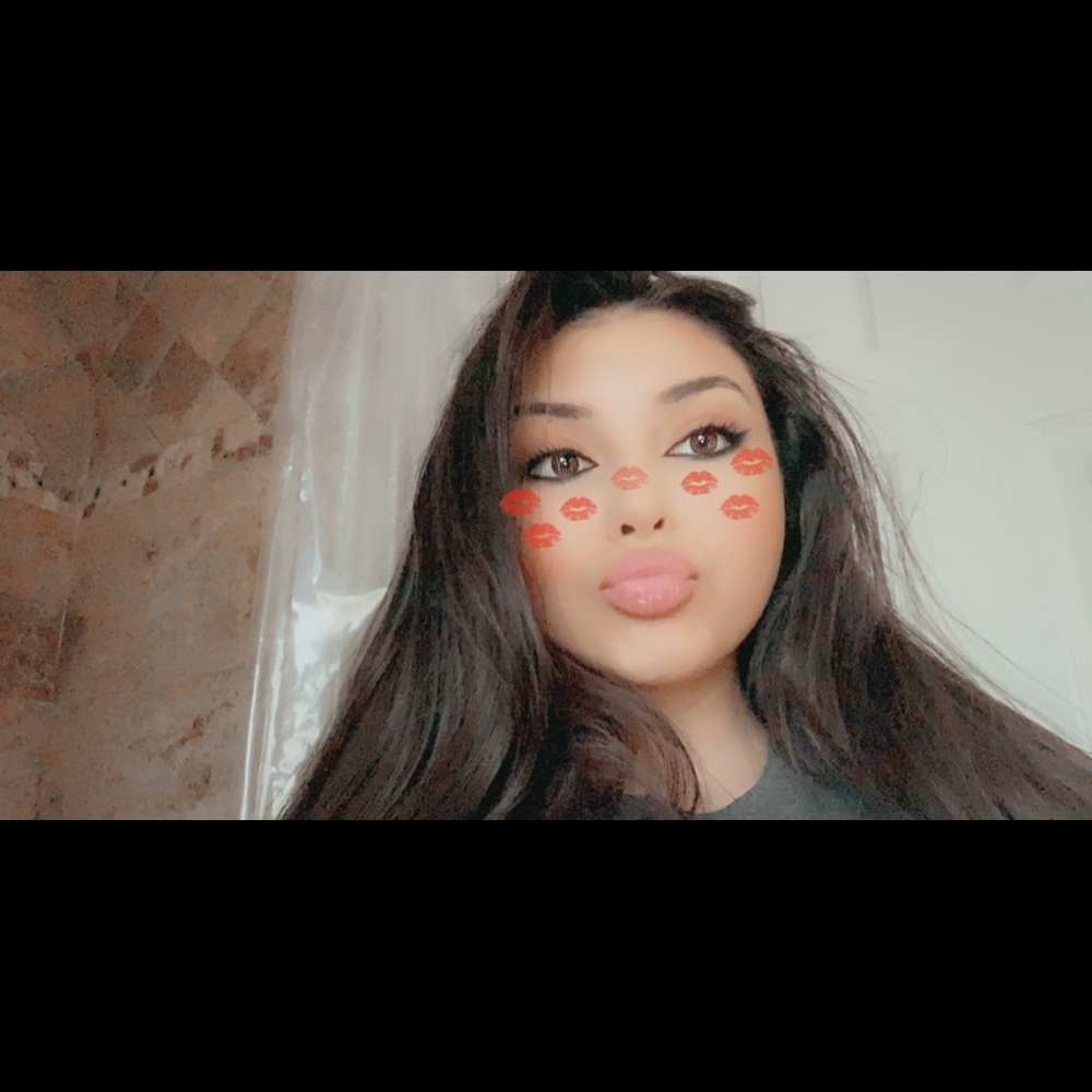 Meet your Posher, Gabriella